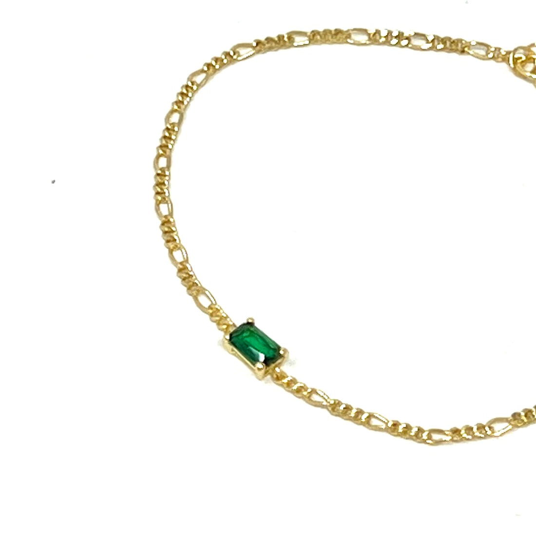 Chloe Delicate Bracelet with Emerald Green Stone