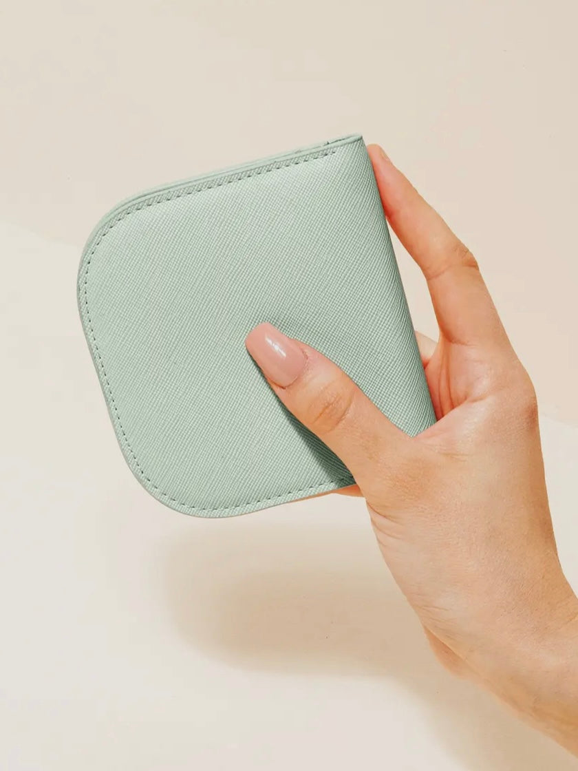 Dome Snap Wallet in Mint