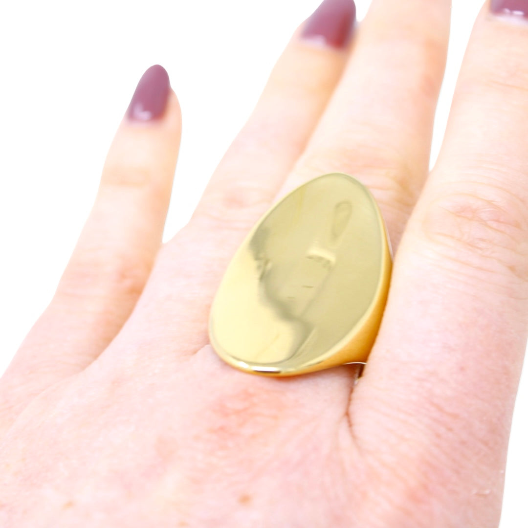 Nest Ring in Gold