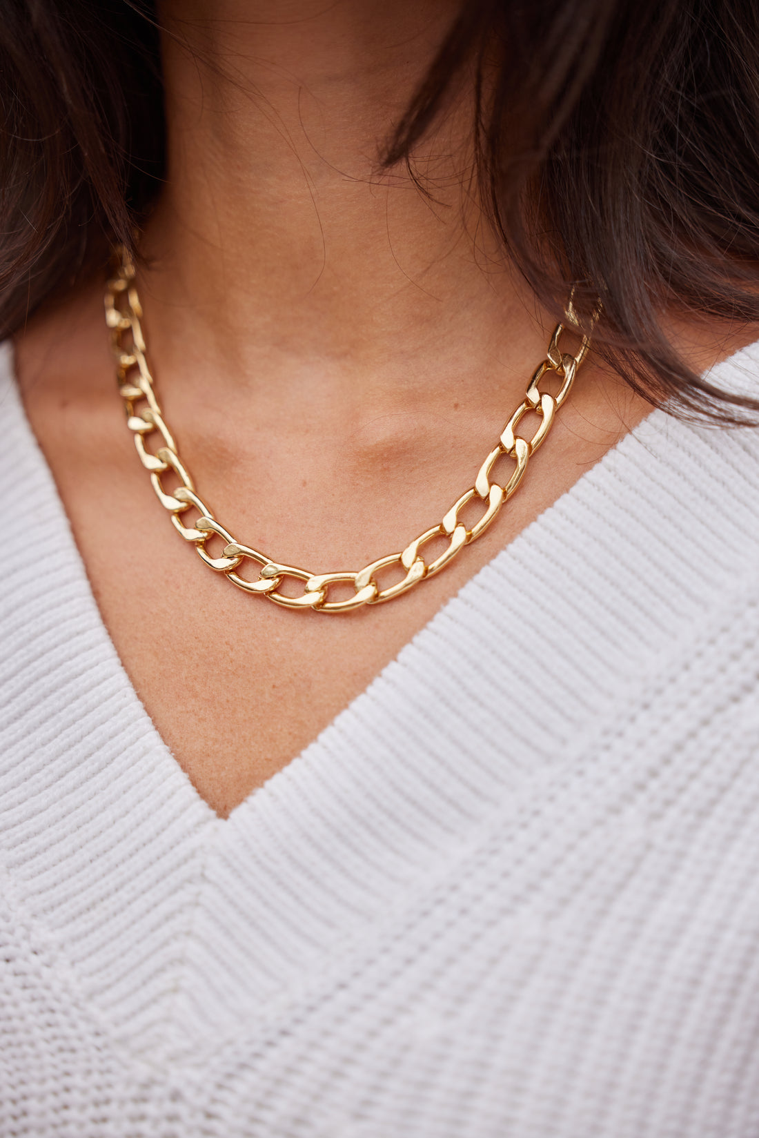 Glossy Cuban Toggle Necklace in Gold