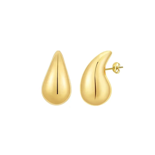 Elia Drop Earrings in Gold