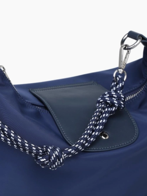 Nova Hobo in Navy
