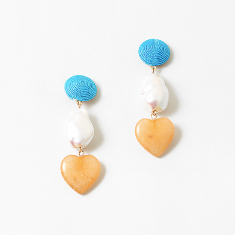 Queen of Hearts Earring in Turquoise