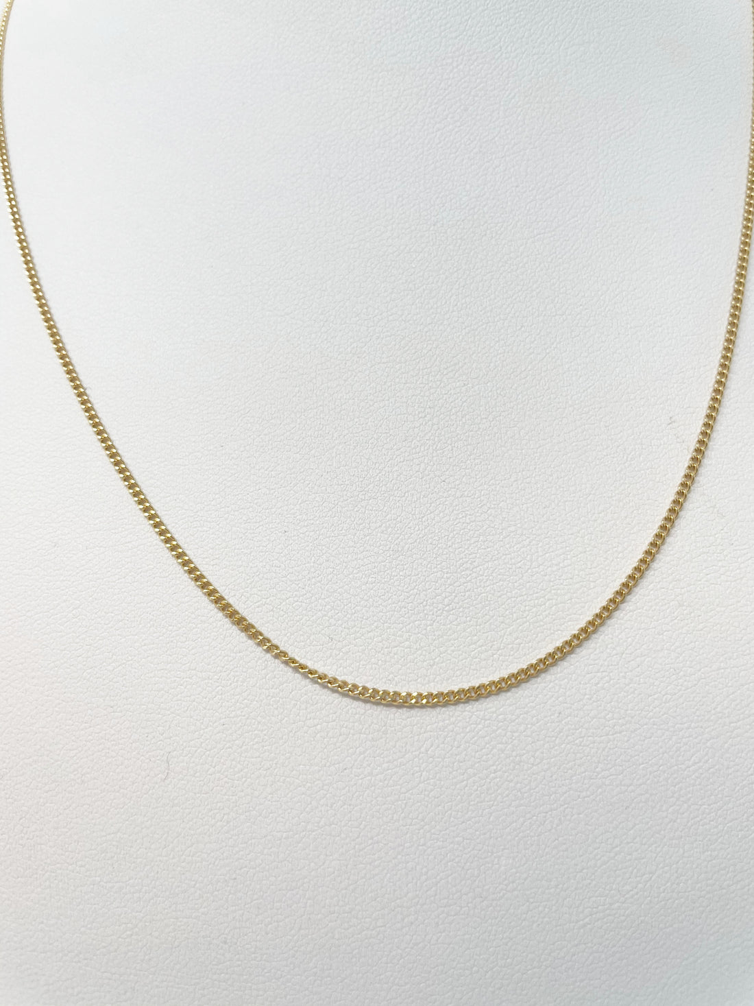 Charming Delicate Cuban Link Gold 18" Necklace