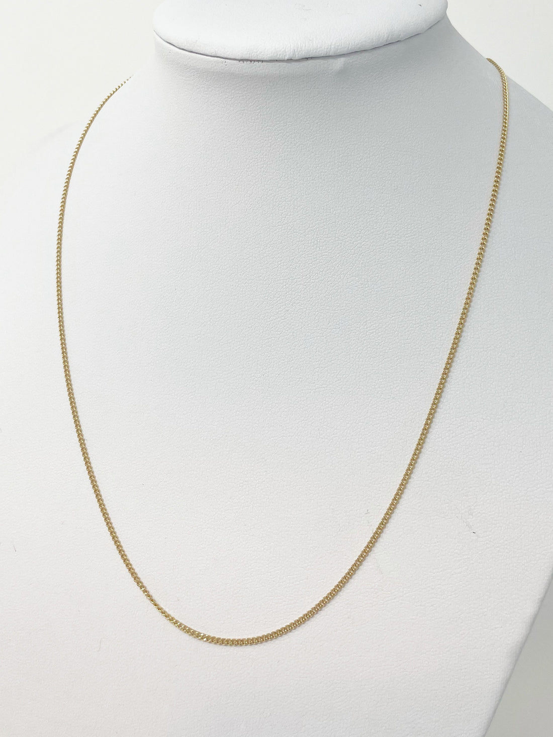 Charming Delicate Cuban Link Gold 18" Necklace