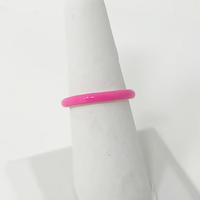 Enamel Ring in Hot Pink