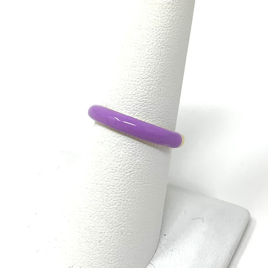 Boston Adjustable Enamel Ring in Lavender