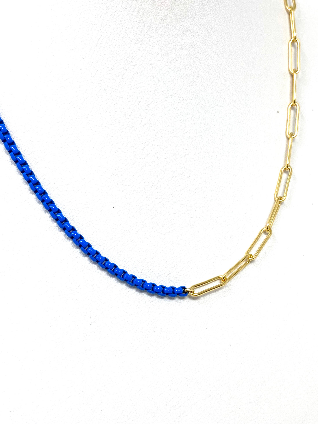 Going Dutch Chain in Cobalt with Gold Chainlink