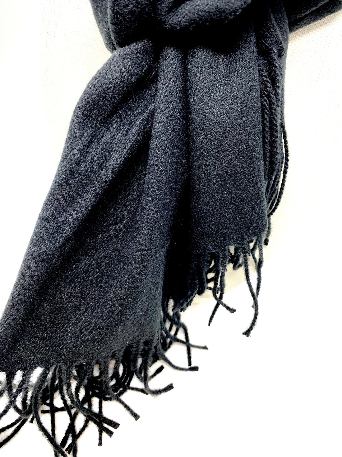Solid Fringe Classic Scarf in Black
