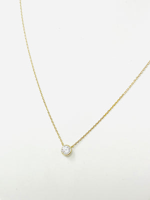 Solitaire Necklace in Gold