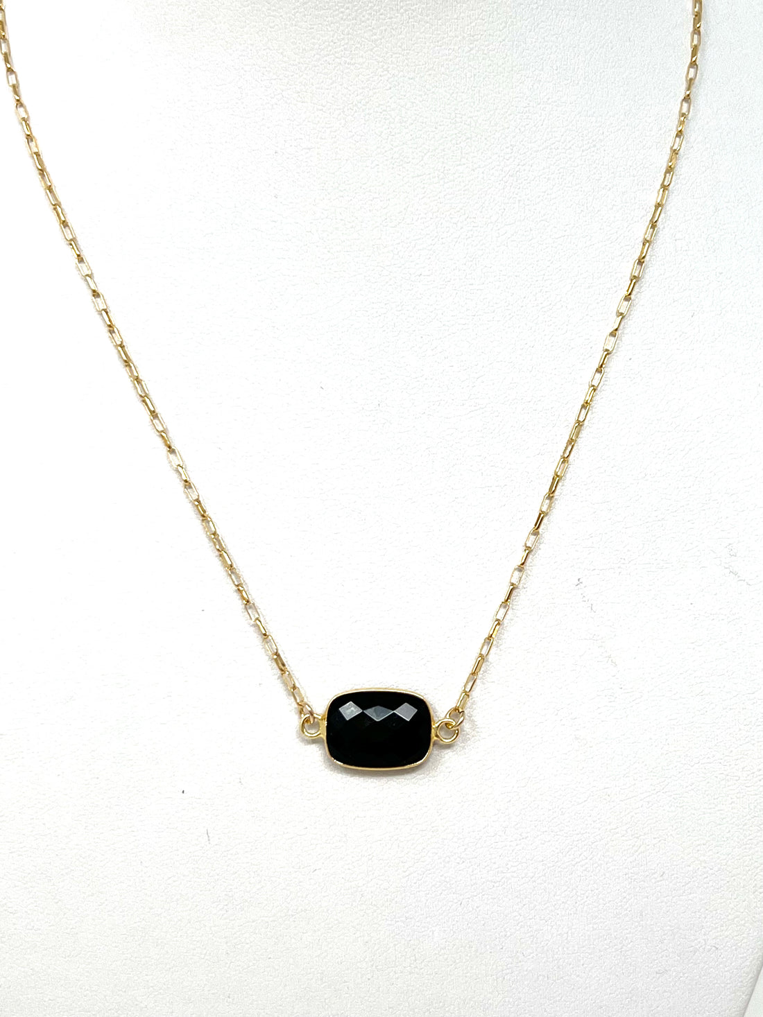 Sideways Necklace in Black Onyx