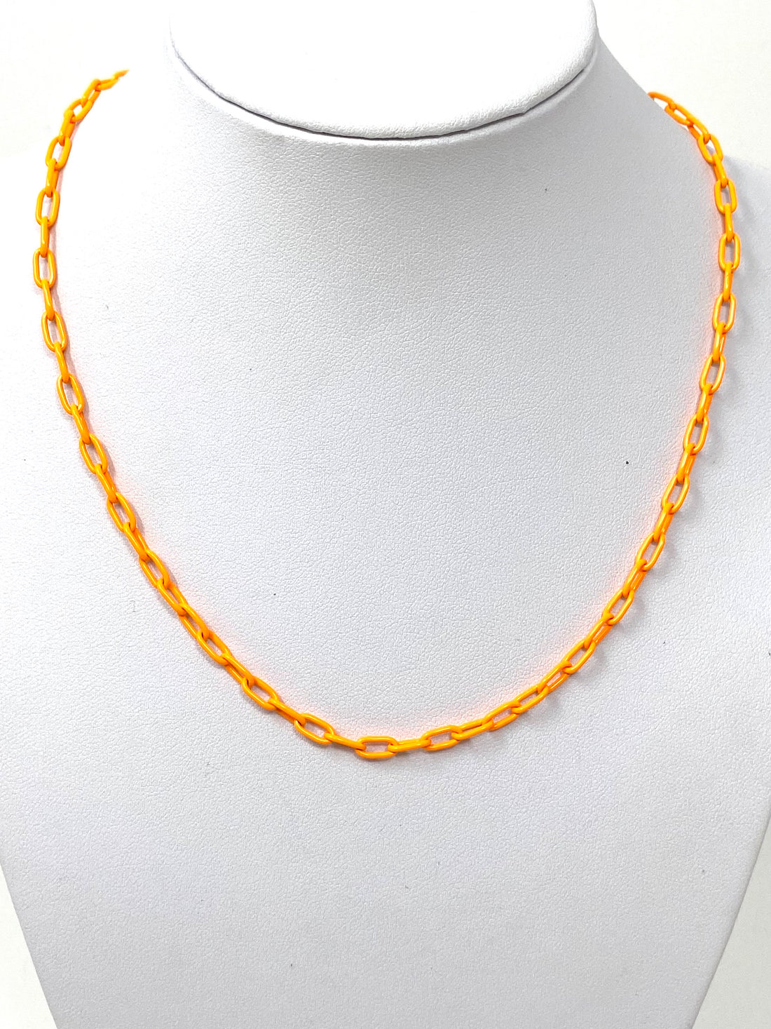 Color Coated Chainlink Chain in Neon Orange
