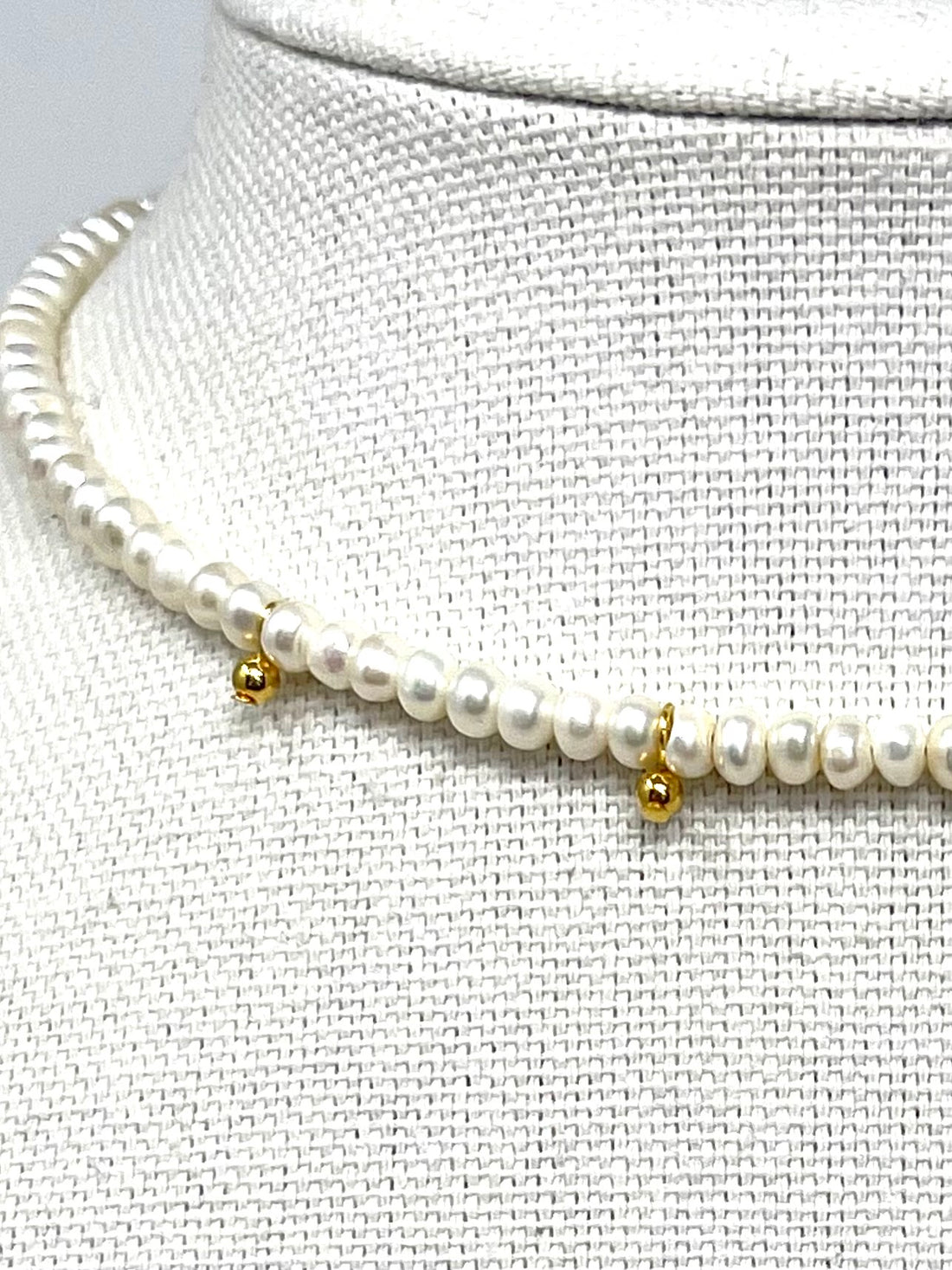 Drip Pearl Choker Necklace