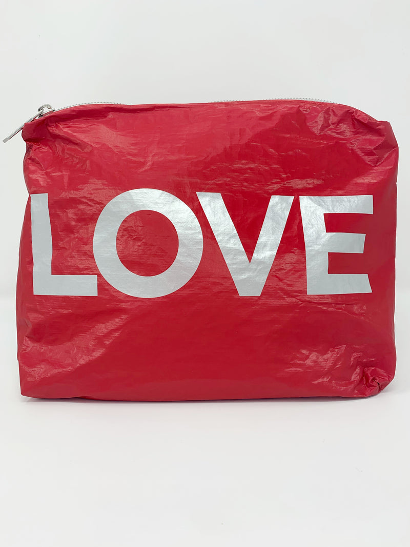 Hi Love Travel Red Medium LOVE pouch